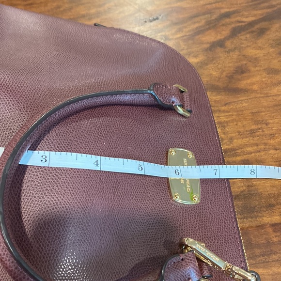 Plum Micheal Kors Crossbody Purse - Picture 9 of 10